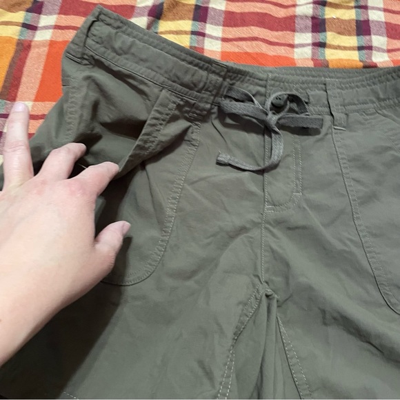 The North Face Women Hiking Shorts Size 6 - Picture 4 of 12